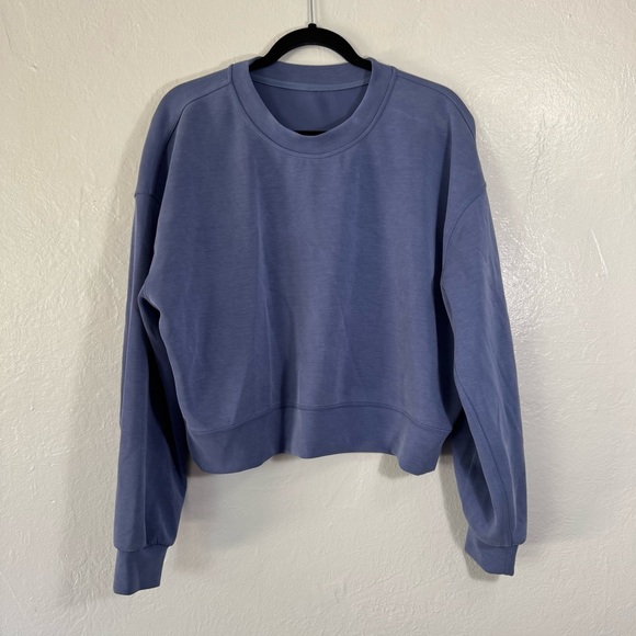 Lululemon Perfectly Oversized Cropped Crew - Picture 2 of 16
